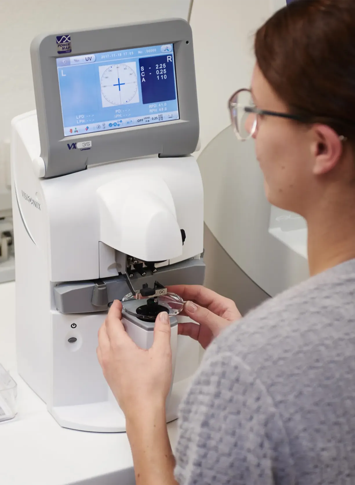 Über uns Lukarsch Augenoptiker Gütersloh sehtest